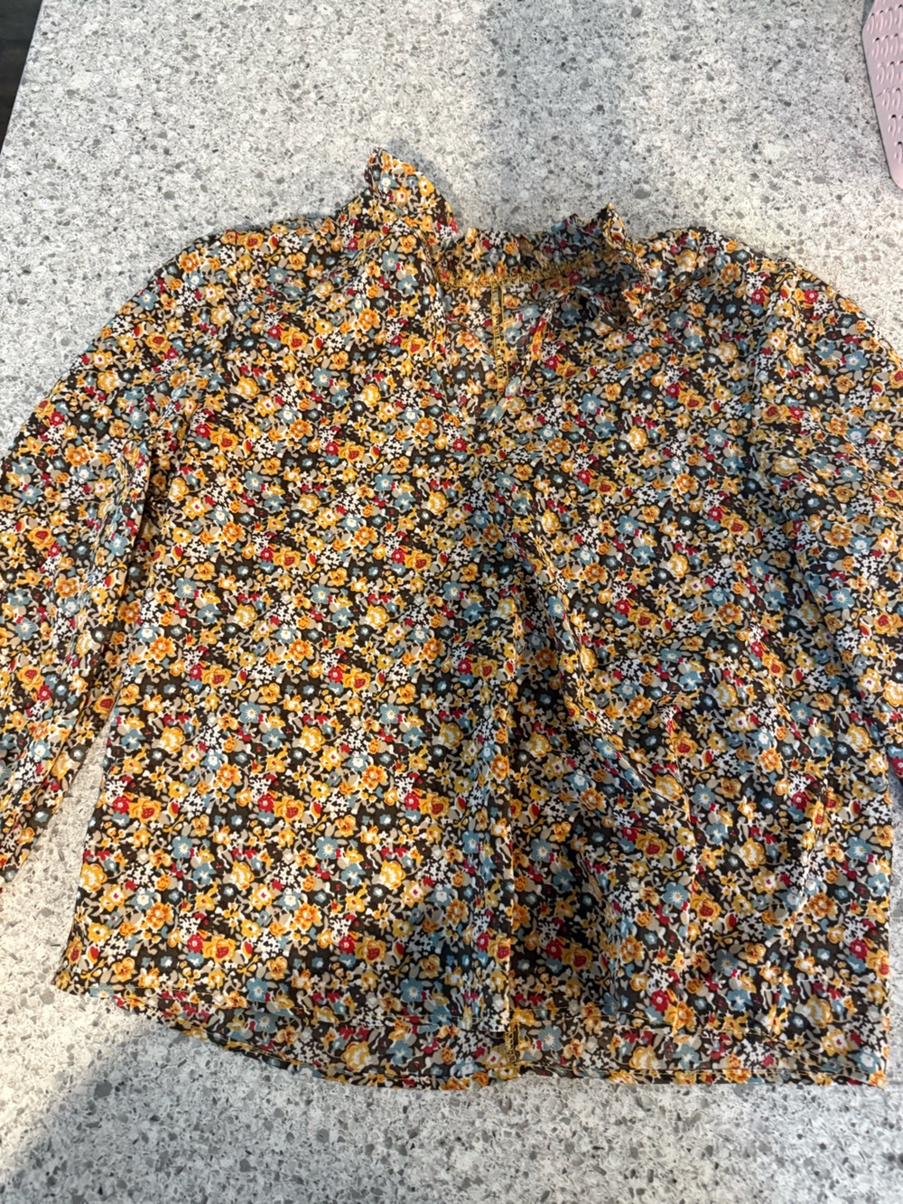 Floral long sleeve blouse